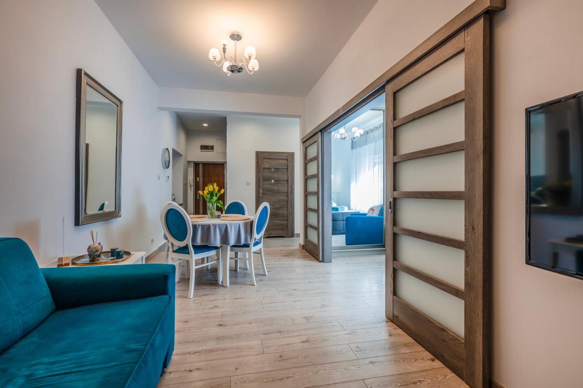 Ferienwohnung Mediolan Parking Gratis Moxy Te&Am Cracow Krakau Exterior foto