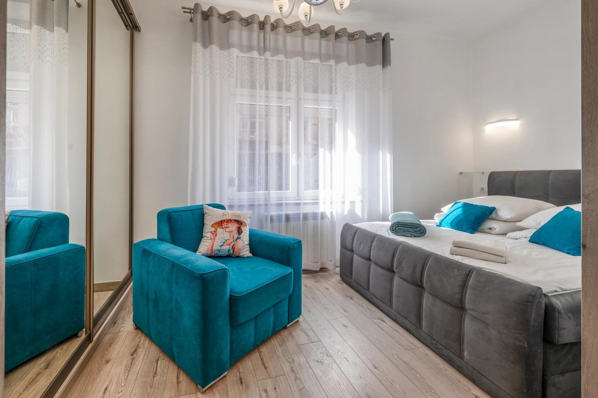 Ferienwohnung Mediolan Parking Gratis Moxy Te&Am Cracow Krakau Exterior foto