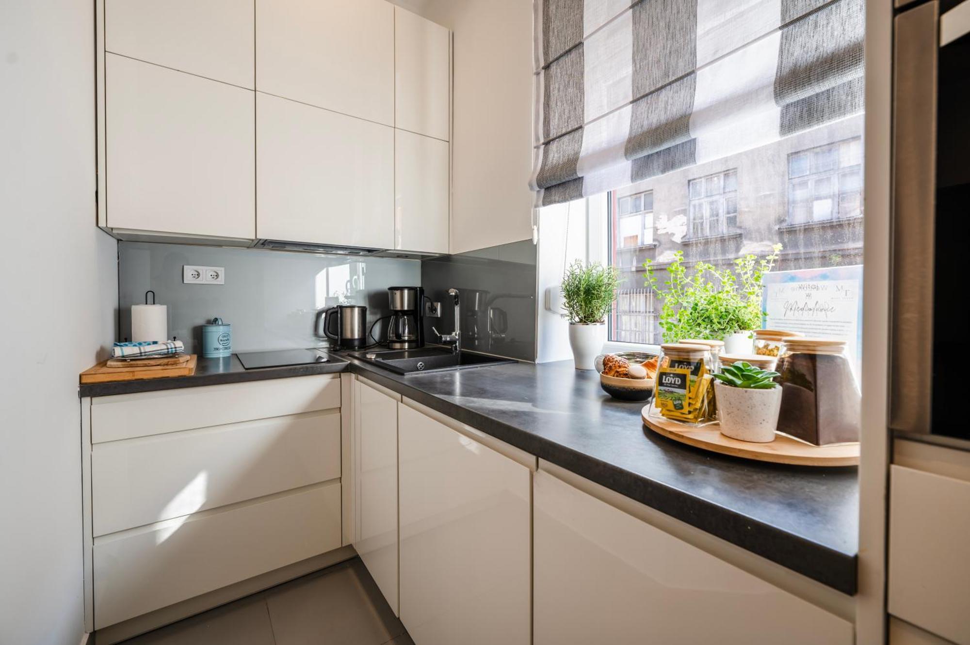 Ferienwohnung Mediolan Parking Gratis Moxy Te&Am Cracow Krakau Exterior foto